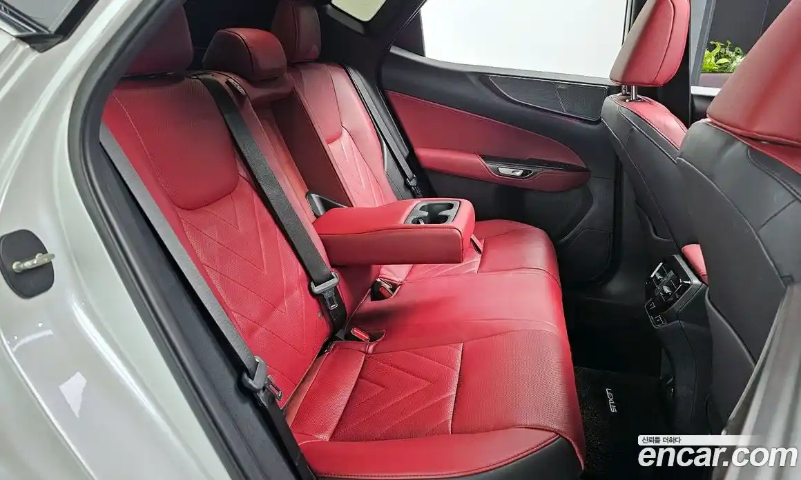 Lexus NX 2025 2.5 Автомат в Москве № 168030, фото 4