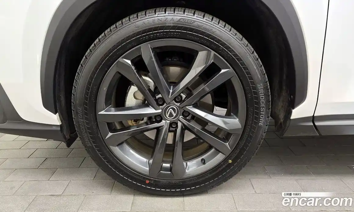 Lexus NX 2025 2.5 Автомат в Москве № 168045, фото 18