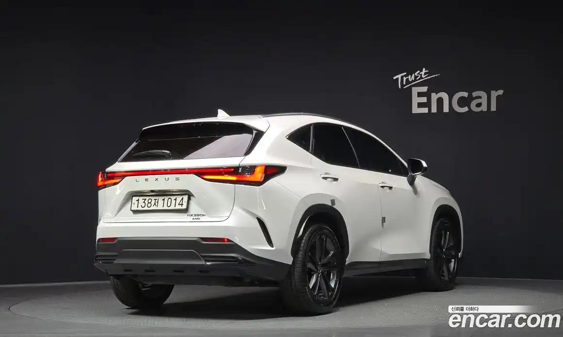 Lexus NX 2025 2.5 Автомат в Москве № 168045, фото 6
