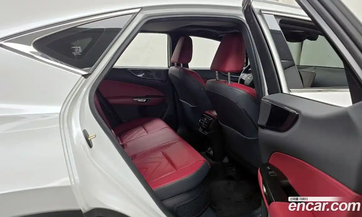 Lexus NX 2025 2.5 Автомат в Москве № 168045, фото 10