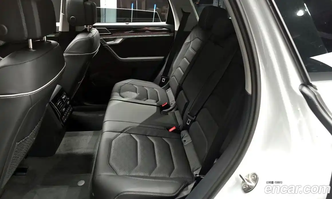 Volkswagen Touareg 2026 3.0 Автомат в Москве № 168373, фото 11