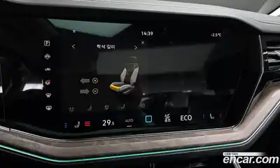 Volkswagen Touareg 2026 3.0 Автомат в Москве № 168373, миниатюра 3