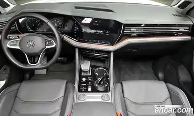 Volkswagen Touareg 2026 3.0 Автомат в Москве № 168373, миниатюра 6