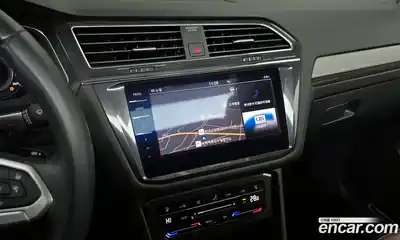 Volkswagen Tiguan 2023 2.0 Автомат в Москве № 168654, миниатюра 5