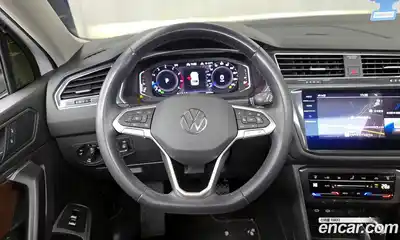 Volkswagen Tiguan 2023 2.0 Автомат в Москве № 168654, миниатюра 9