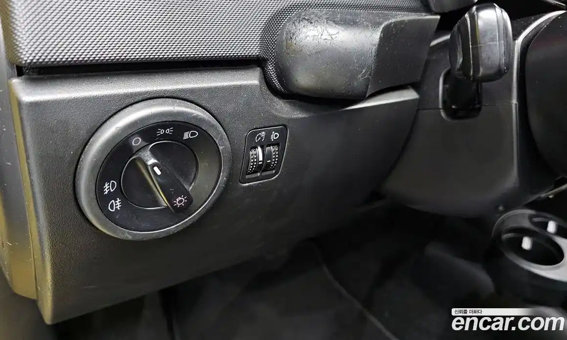 Volkswagen Beatle 2008 2.0 Автомат в Москве № 169006, фото 14