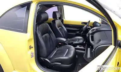 Volkswagen Beatle 2008 2.0 Автомат в Москве № 169006, миниатюра 10