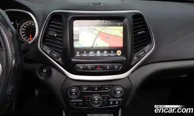 Jeep Cherokee 2018 2.4 Автомат в Москве № 169813, миниатюра 11