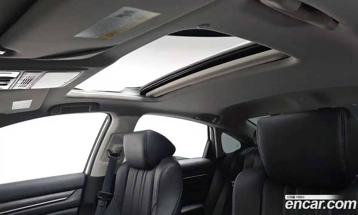 Honda Accord 2021 1.5 Автомат в Москве № 170485, фото 16