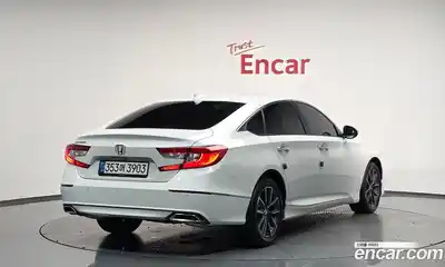 Honda Accord 2021 1.5 Автомат в Москве № 170485, миниатюра 3
