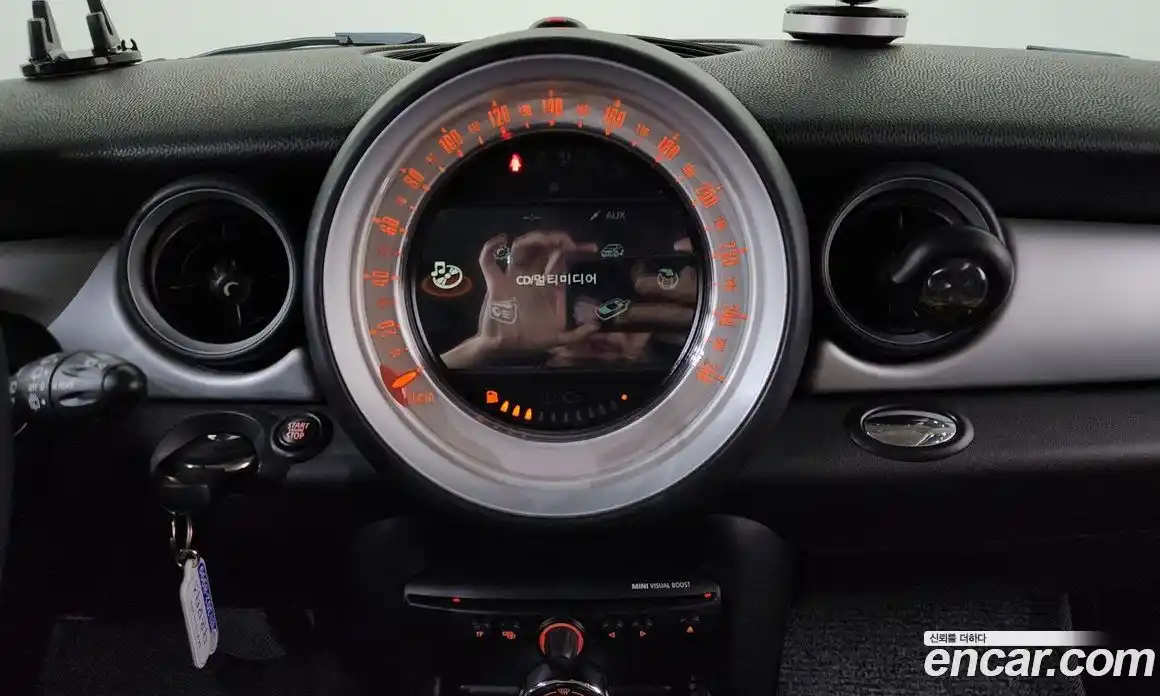 Mini Cooper 2013 1.6 Автомат в Москве № 174316, фото 9