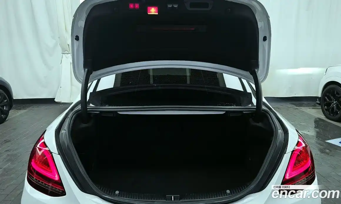 Mercedes-Benz C-Class 2019 3.0 Автомат в Москве № 180183, фото 14