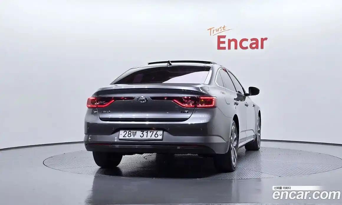 Renault SM6 2017 2.0 Автомат в Москве № 182347, фото 20