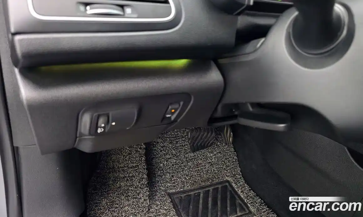 Renault SM6 2017 2.0 Автомат в Москве № 182347, фото 7