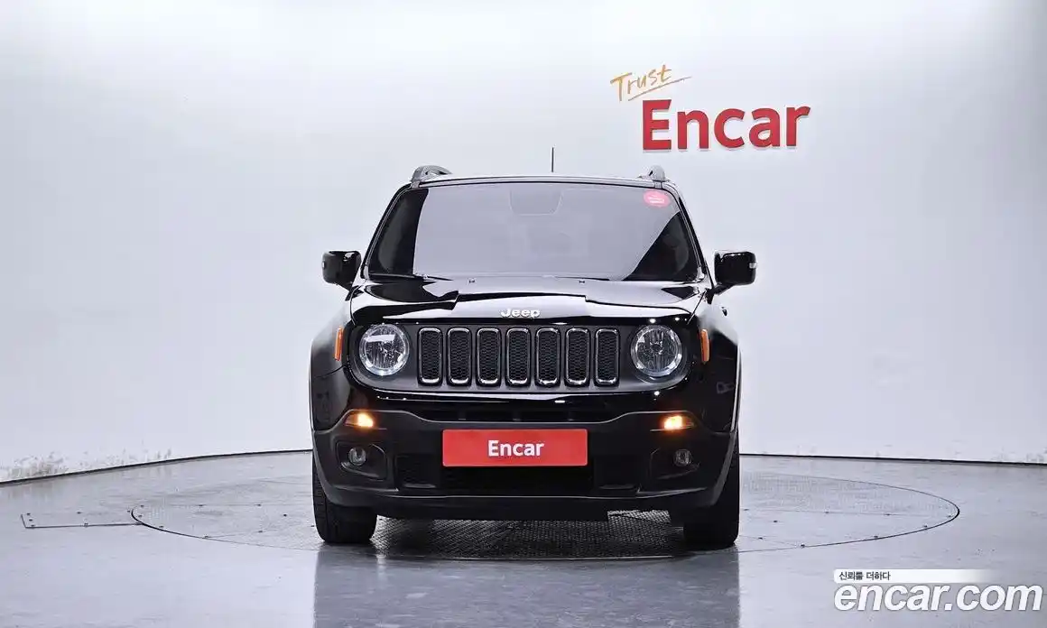 Jeep Renegade 2016 2.4 Автомат в Москве № 186765, фото 5