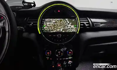 Mini Cooper 2019 2.0 Автомат в Москве № 187697, миниатюра 12