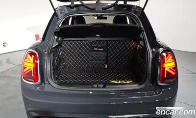 Mini Cooper 2019 2.0 Автомат в Москве № 187697, миниатюра 6