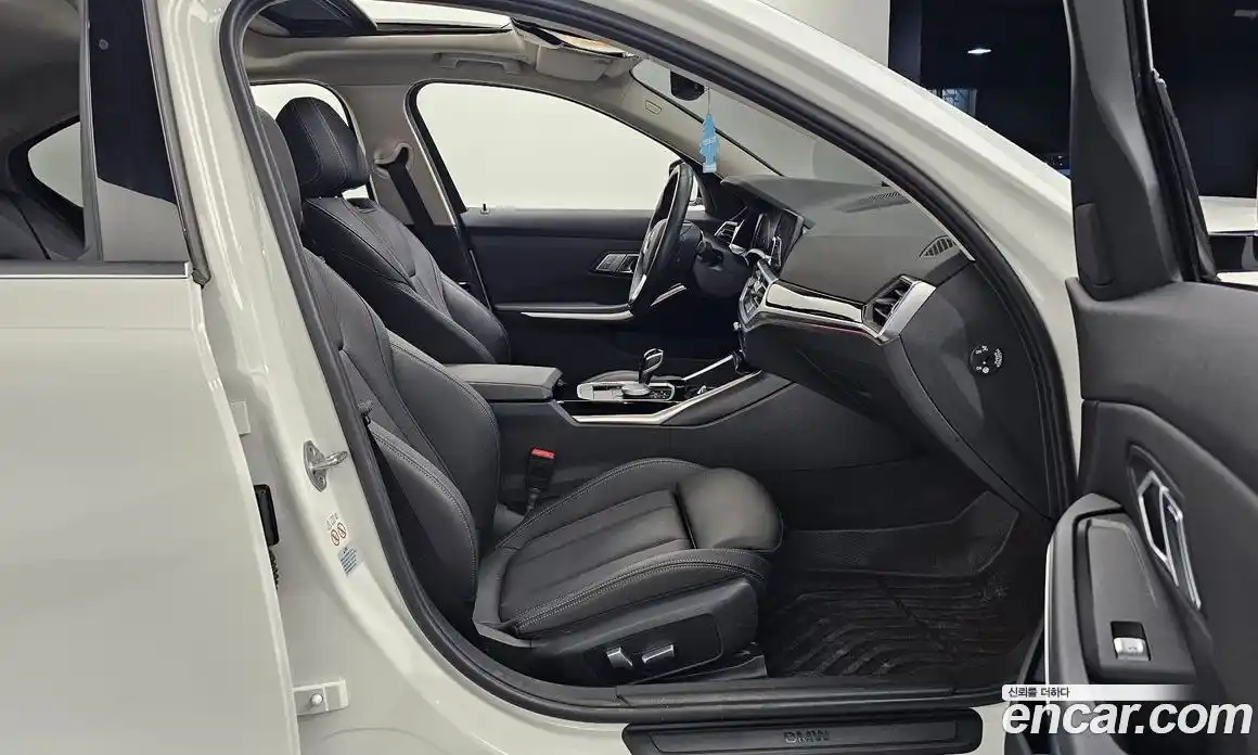 BMW 3-Series 2022 2.0 Автомат в Москве № 189330, фото 15