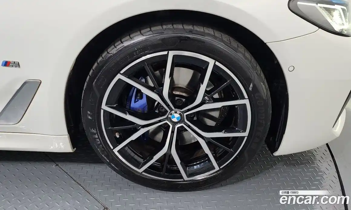 BMW 5-Series 2023 2.0 Автомат в Москве № 190116, фото 18