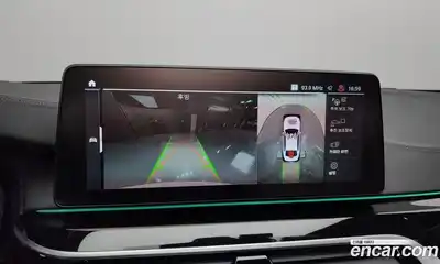 BMW 5-Series 2023 2.0 Автомат в Москве № 190116, миниатюра 4