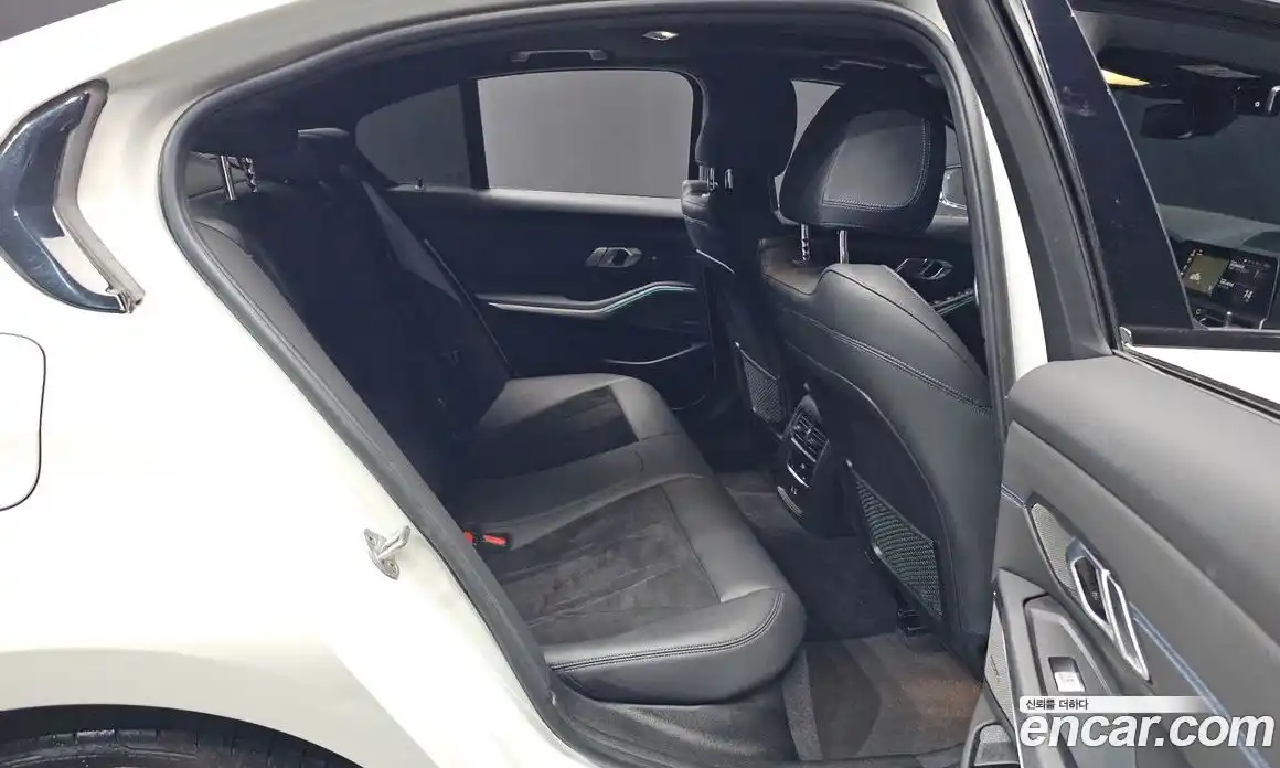 BMW 3-Series 2021 2.0 Автомат в Москве № 191631, фото 7