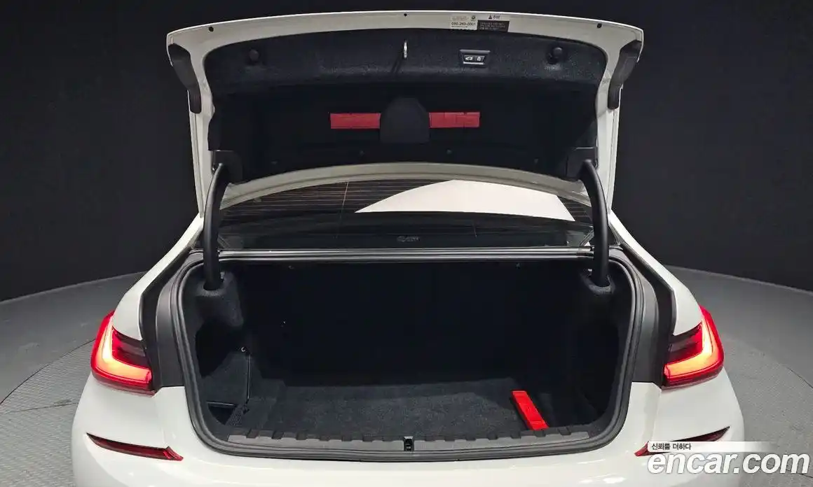 BMW 3-Series 2021 2.0 Автомат в Москве № 191631, фото 10