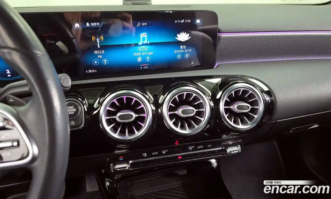 Mercedes-Benz A-Class 2021 1.9 Автомат в Москве № 194309, фото 3