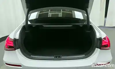 Mercedes-Benz A-Class 2021 1.9 Автомат в Москве № 194309, миниатюра 10