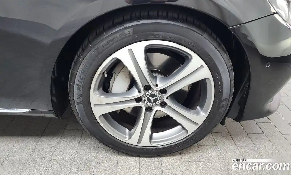 Mercedes-Benz E-Class 2019 2.0 Автомат в Москве № 194584, фото 16