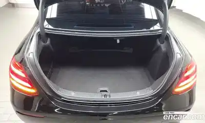 Mercedes-Benz E-Class 2019 2.0 Автомат в Москве № 194584, миниатюра 9