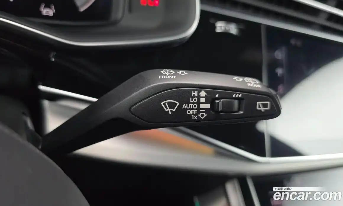 Audi Q8 2023 3.0 Автомат в Москве № 196107, фото 19