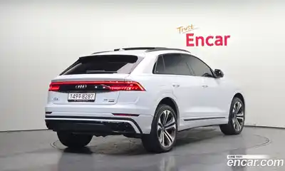 Audi Q8 2023 3.0 Автомат в Москве № 196107, миниатюра 2