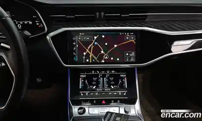 Audi A6 2023 2.0 Автомат в Москве № 196121, миниатюра 12