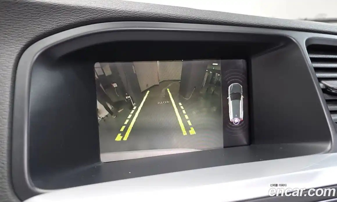 Volvo V60 2018 2.0 Автомат в Москве № 196992, фото 18