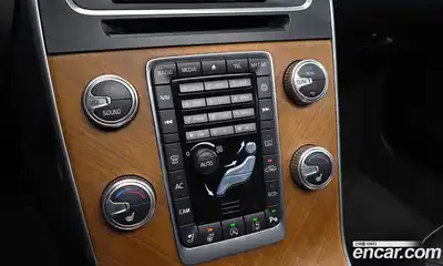 Volvo V60 2018 2.0 Автомат в Москве № 196992, миниатюра 7