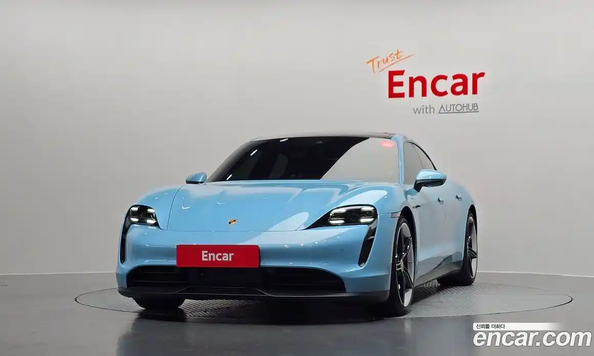 Porsche Taycan 2024 0.1 Автомат в Москве № 197165, фото 17