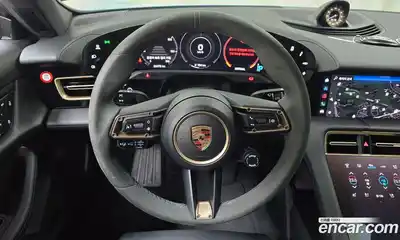 Porsche Taycan 2024 0.1 Автомат в Москве № 197165, миниатюра 8