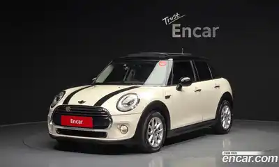 Mini Cooper 2015 1.5 Автомат в Москве № 198486, миниатюра 11
