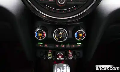 Mini Cooper 2015 1.5 Автомат в Москве № 198486, миниатюра 6