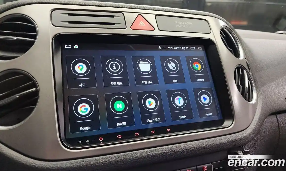 Volkswagen Tiguan 2011 2.0 Автомат в Москве № 199117, фото 14