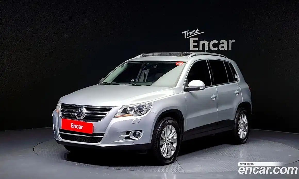 Volkswagen Tiguan 2011 2.0 Автомат в Москве № 199117, фото 18