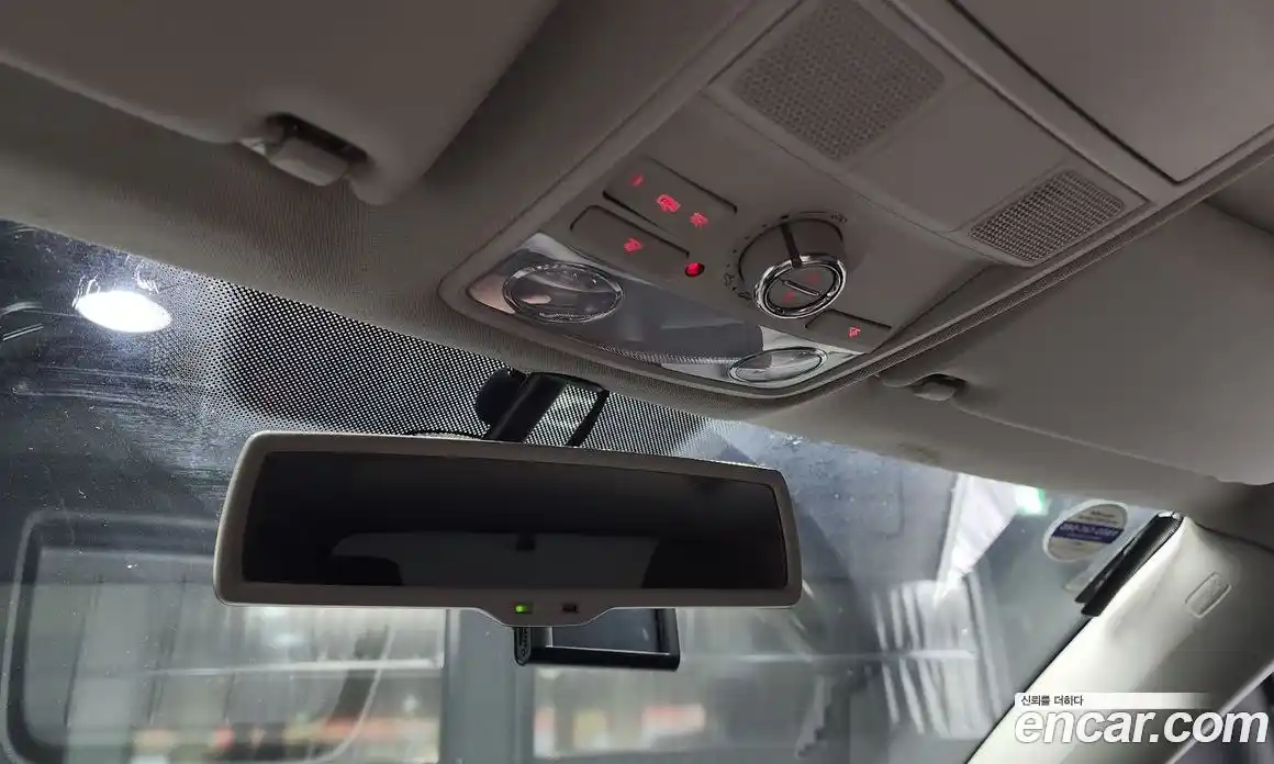 Volkswagen Tiguan 2011 2.0 Автомат в Москве № 199117, фото 5