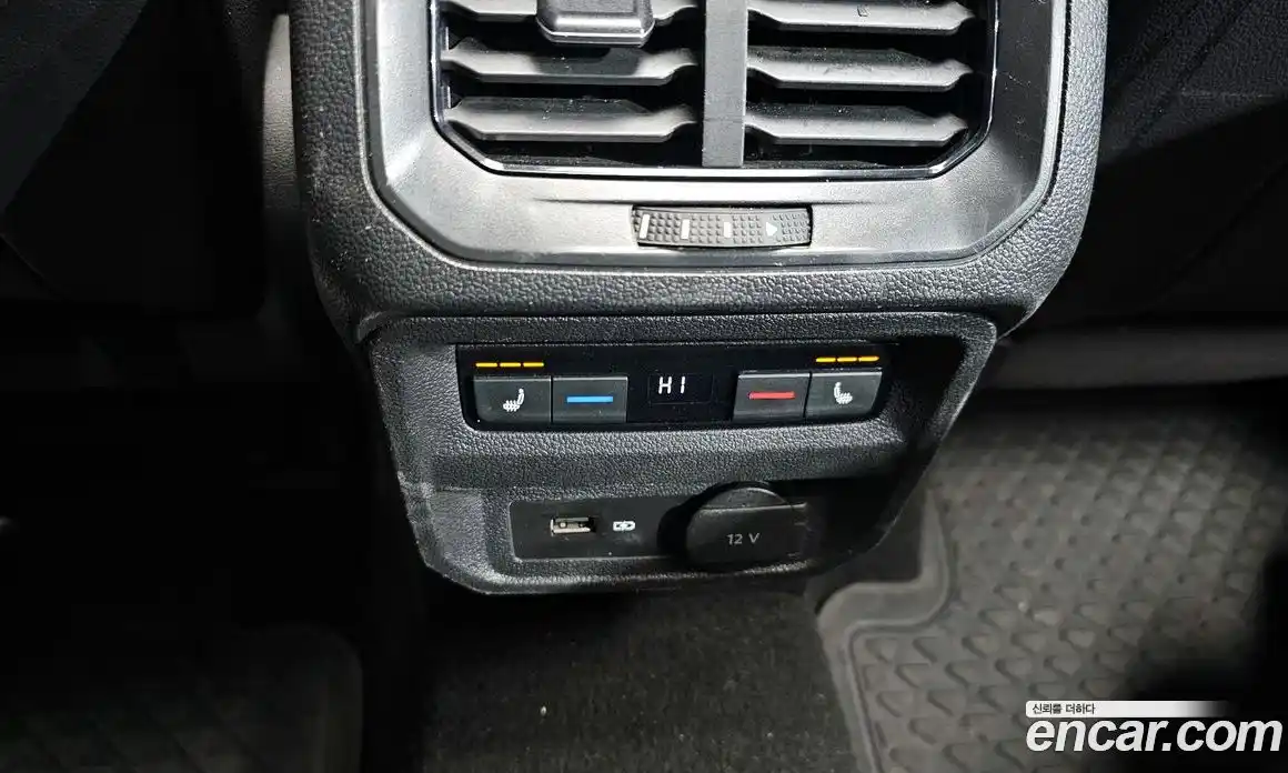 Volkswagen Tiguan 2018 2.0 Автомат в Москве № 199273, фото 14