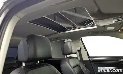 Volkswagen Tiguan 2018 2.0 Автомат в Москве № 199273, миниатюра 2