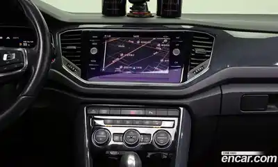 Volkswagen T-Roc 2021 2.0 Автомат в Москве № 199305, миниатюра 3