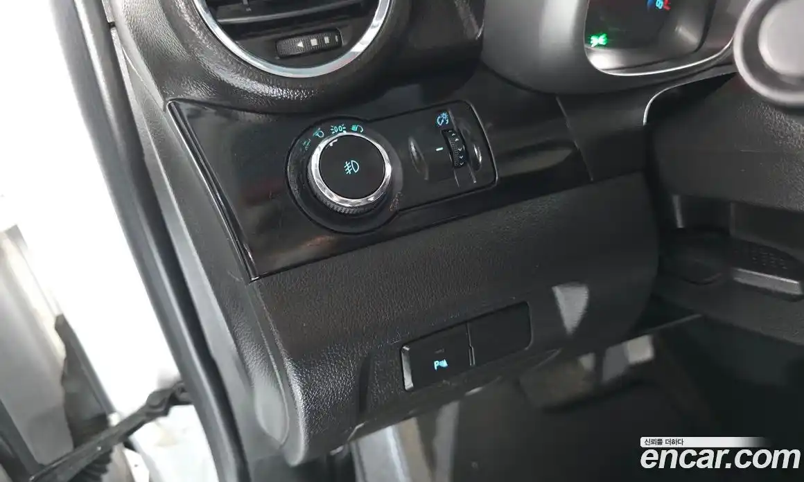 Chevrolet Orlando 2015 2.0 Автомат в Москве № 203373, фото 9