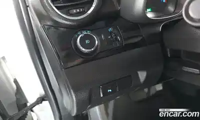 Chevrolet Orlando 2015 2.0 Автомат в Москве № 203373, миниатюра 9