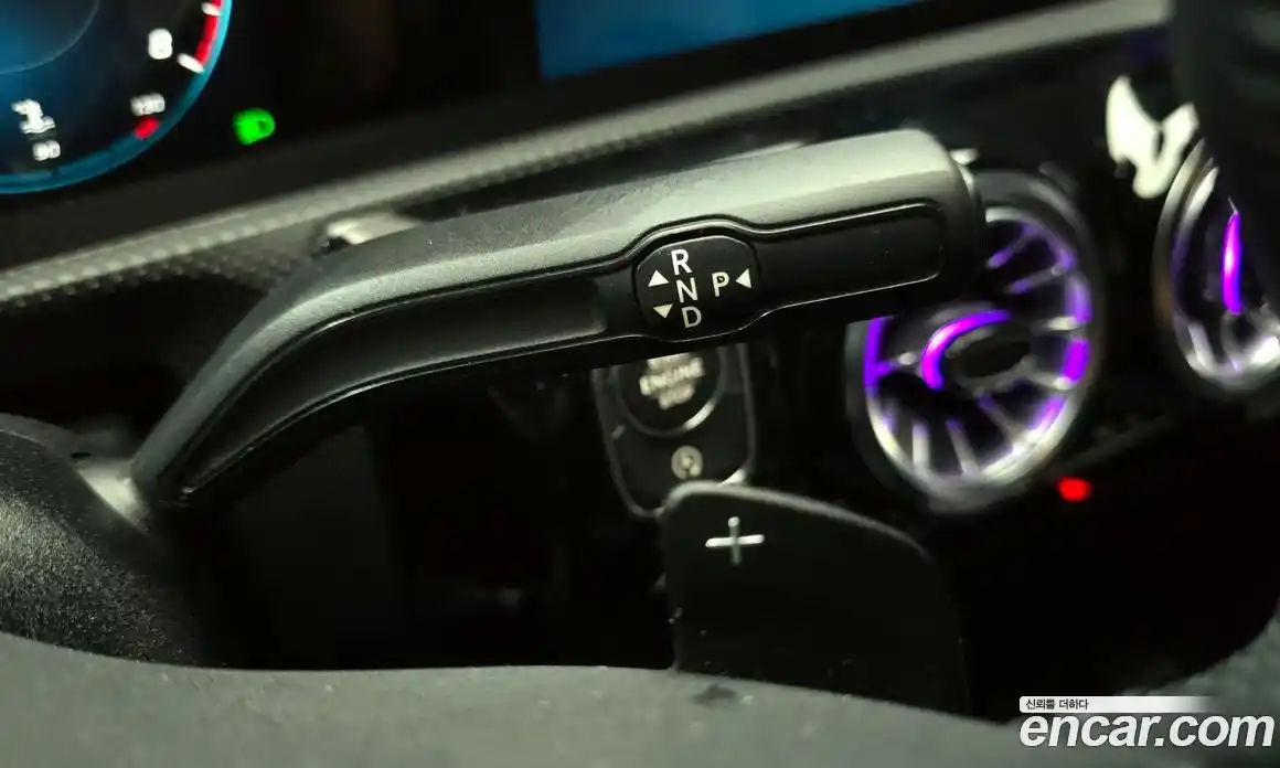 Mercedes-Benz A-Class 2023 2.0 Автомат в Москве № 205774, фото 17