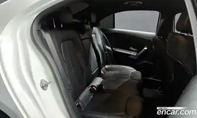 Mercedes-Benz A-Class 2023 2.0 Автомат в Москве № 205774, миниатюра 4