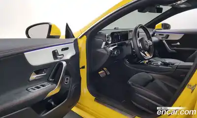 Mercedes-Benz CLA-Class 2023 2.0 Автомат в Москве № 205893, миниатюра 9